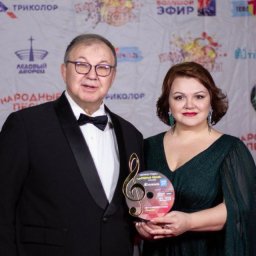 Пётр и Марина Суховы удивили публику и взяли главный приз Шлягера года